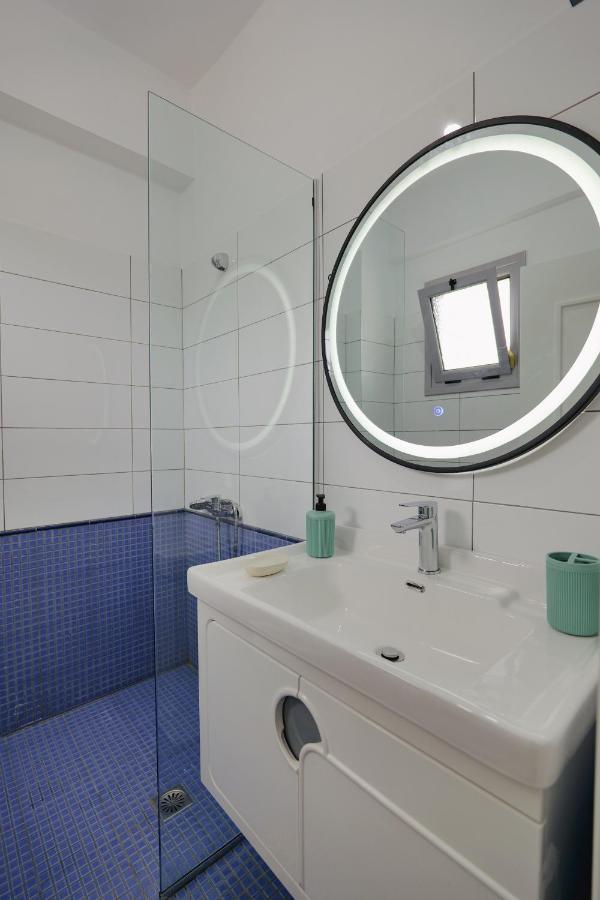 Violeta Apartments Ксамил Екстериор снимка