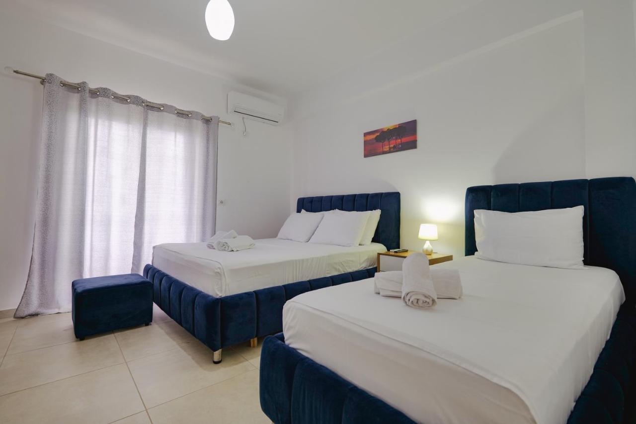 Violeta Apartments Ксамил Екстериор снимка