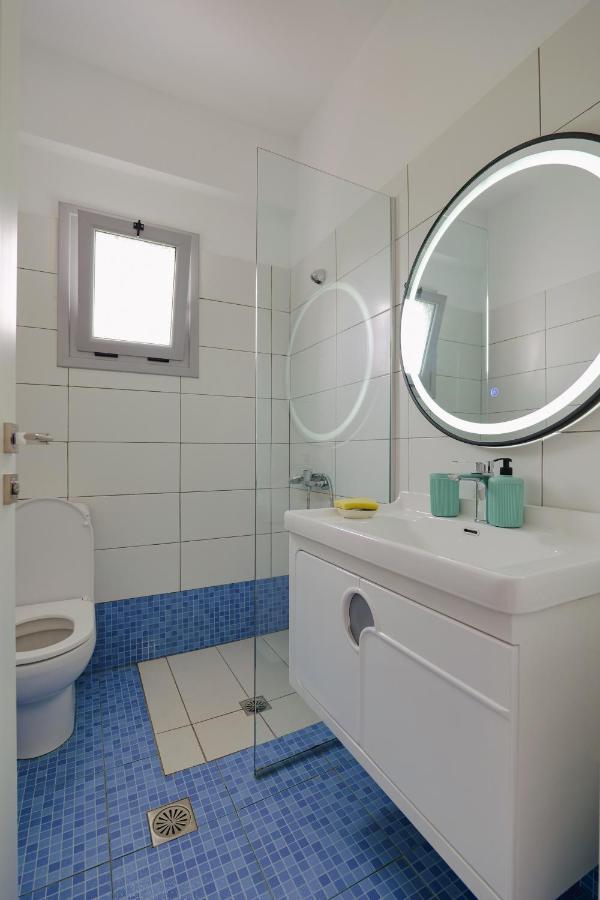 Violeta Apartments Ксамил Екстериор снимка